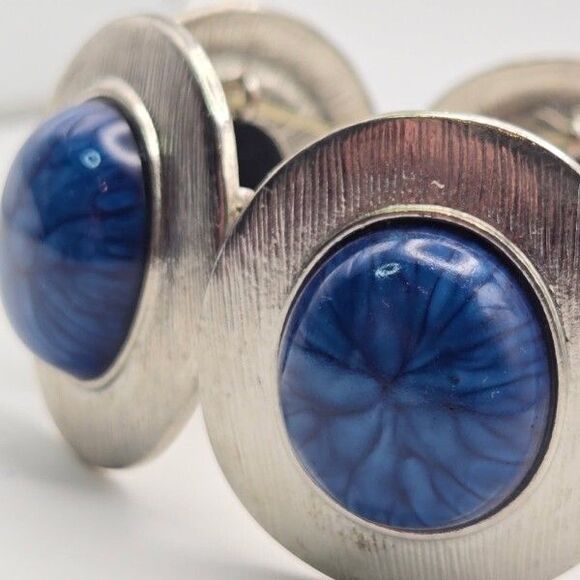 Large‎ Silvertone and Blue Cabochon Discs Stretch Cuff Bracelet - Picture 4 of 6